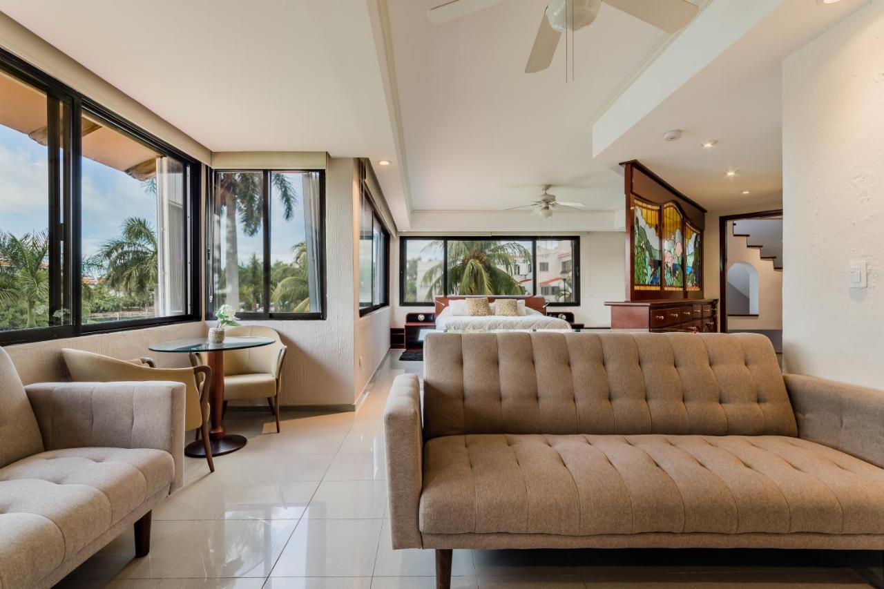 Elegant Lagoon Front Villa By Casa Paraiso カンクン エクステリア 写真