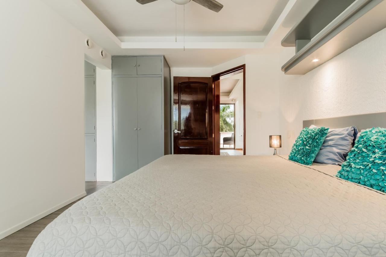 Elegant Lagoon Front Villa By Casa Paraiso カンクン エクステリア 写真