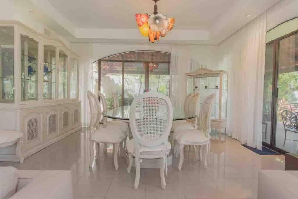 Elegant Lagoon Front Villa By Casa Paraiso カンクン エクステリア 写真